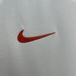 Manchester United 2010-11 Away Retro Jersey - Image 6