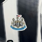 Newcastle United 2025-26 Home Jersey Fan Version - Image 7