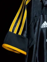 Real Madrid 1998-99 Away Retro Jersey - Image 7