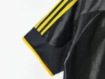 Real Madrid 1999-01 Away Retro Jersey - Image 7
