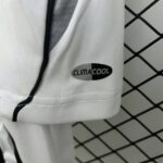 Real Madrid 2006-07 Home Kids Kit - Image 7