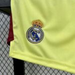 Real Madrid 2025-26 Yellow Goalkeeper Kids Kit - Image 7
