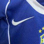 Brazil 2004-05 Away Kids Kit - Image 7