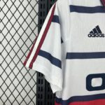 Bayern Munich 1998-00 Home Retro Jersey - Image 7