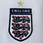 England 2005-06 Home Retro Jersey - Image 7