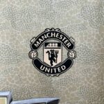 Manchester United 2019-20 Away Retro Jersey - Image 7