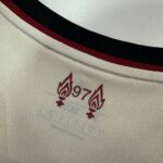 Liverpool 2025-26 Away Jersey Fan Version - Image 9
