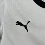 Borussia Monchengladbach 2025-26 Home Kids Kit - Image 8