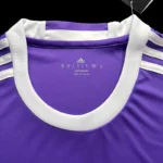 Real Madrid 2016-17 Away Retro Jersey - Image 8