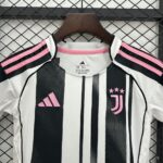 Juventus 2025-26 Home Kids Kit - Image 11