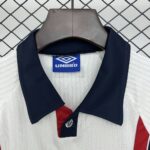 England 1998-99 Home Kids Kit - Image 8
