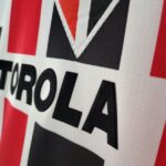Sao Paulo 2000-01 Away Retro Jersey - Image 8