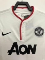 Manchester United 2013-14 Away Retro Jersey - Image 8