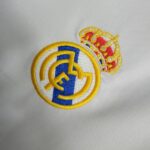Real Madrid 2000-01 Home Retro Jersey - Image 8