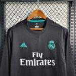 Real Madrid 2017-18 Away Retro Long Sleeve Jersey - Image 8