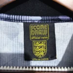 England 1990-91 Black Retro Jersey - Image 8