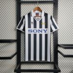 Juventus 1995-97 Home Retro Jersey - Image 8