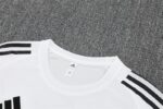 Manchester United 2025-26 White Short Sleeve Training Kit - Image 8