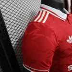 Manchester United 2025-26 Red White Collar Co-Branded Jersey Player Version - Image 9