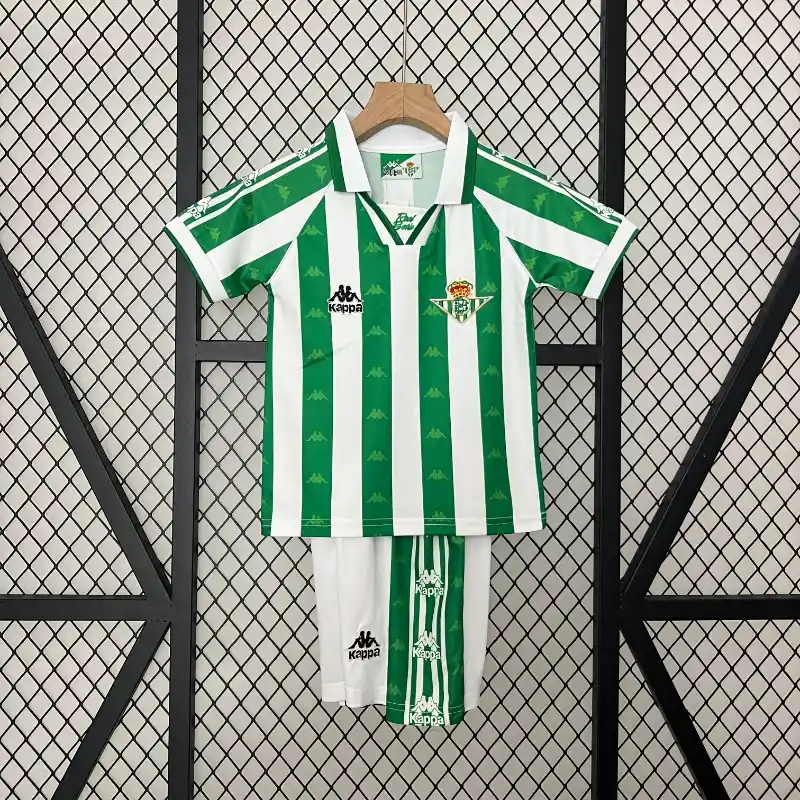 01-559.webp Real Betis 1995-97 Home Retro Kids Kit - Image 1