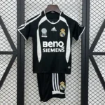 Real Madrid 2006-07 Away Retro Kids Kit