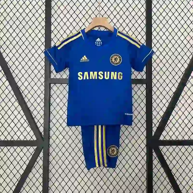 01-574.webp Chelsea 2012-13 Home Retro Kids Kit - Image 1