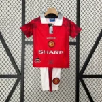 Manchester United 1996-97 Home Retro Kids Kit