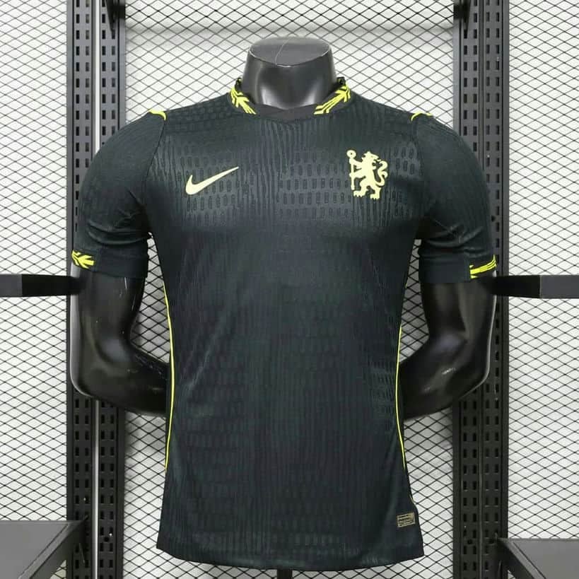 01-5911.jpg Chelsea 2026-27 Black-Gold Logo Special Jersey Player Version - Image 1