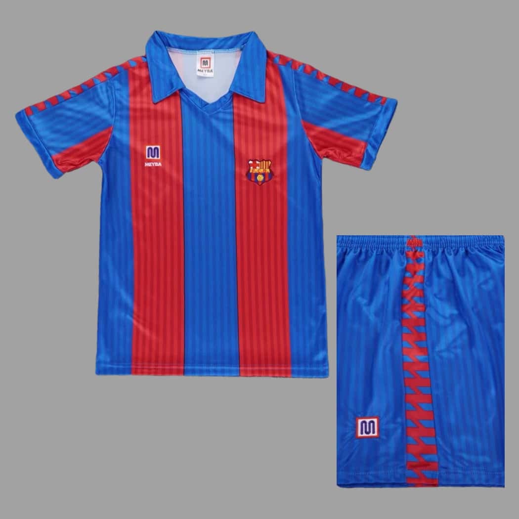 01-7020.jpg Barcelona 1989-92 Home Retro Kids Kit - Image 1