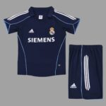 Real Madrid 2005-06 Away Retro Kids Kit
