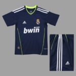 Real Madrid 2010-11 Away Retro Kids Kit