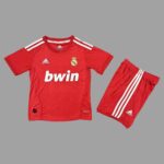 Real Madrid 2011-12 Second Away Retro Kids Kit