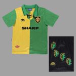 Manchester United 1992-94 Second Away Retro Kids Kit