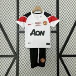 Manchester United 2010-11 Away Champions League Retro Kids Kit