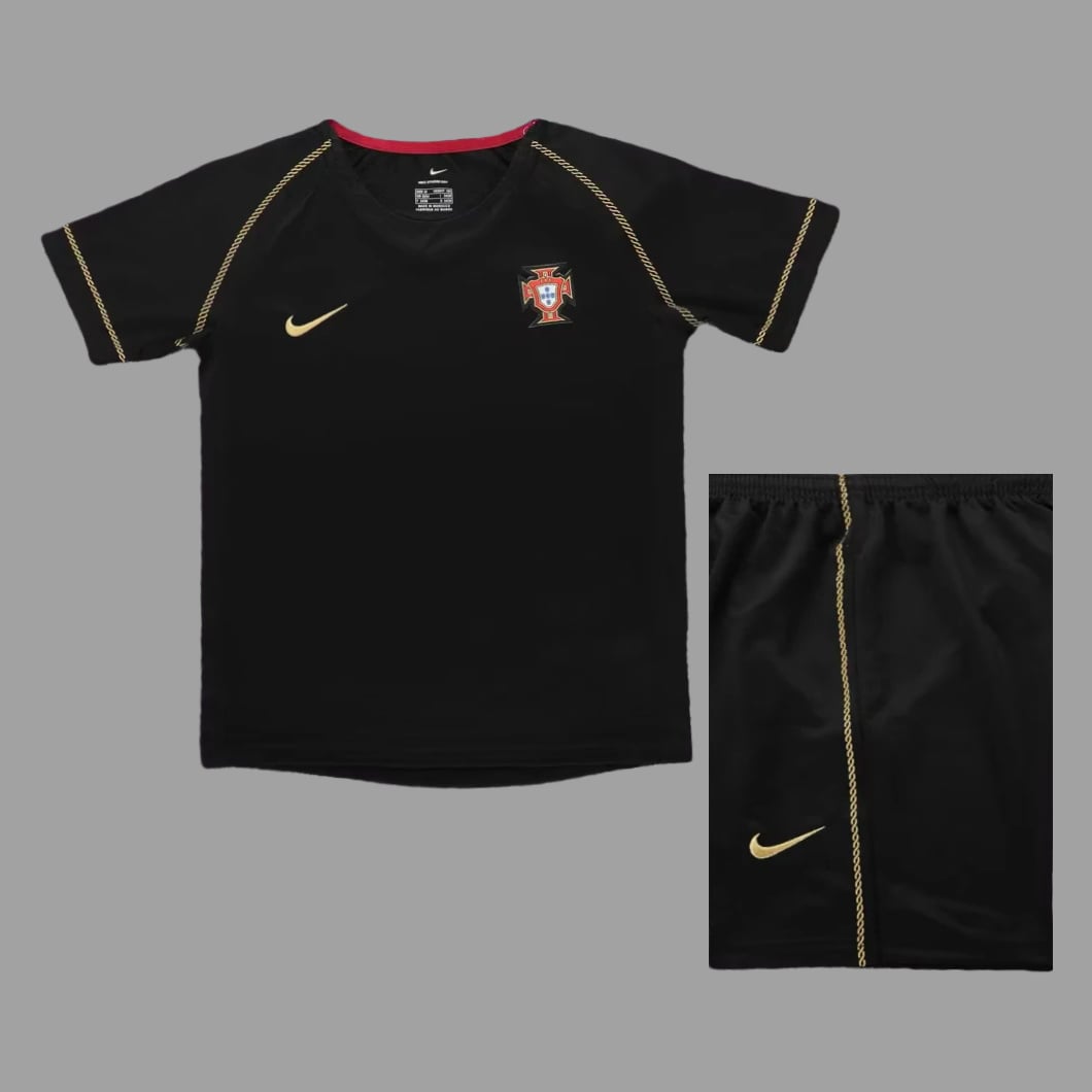 01-7297.jpg Portugal 2006 FIFA World Cup Away Retro Kids Kit - Image 1