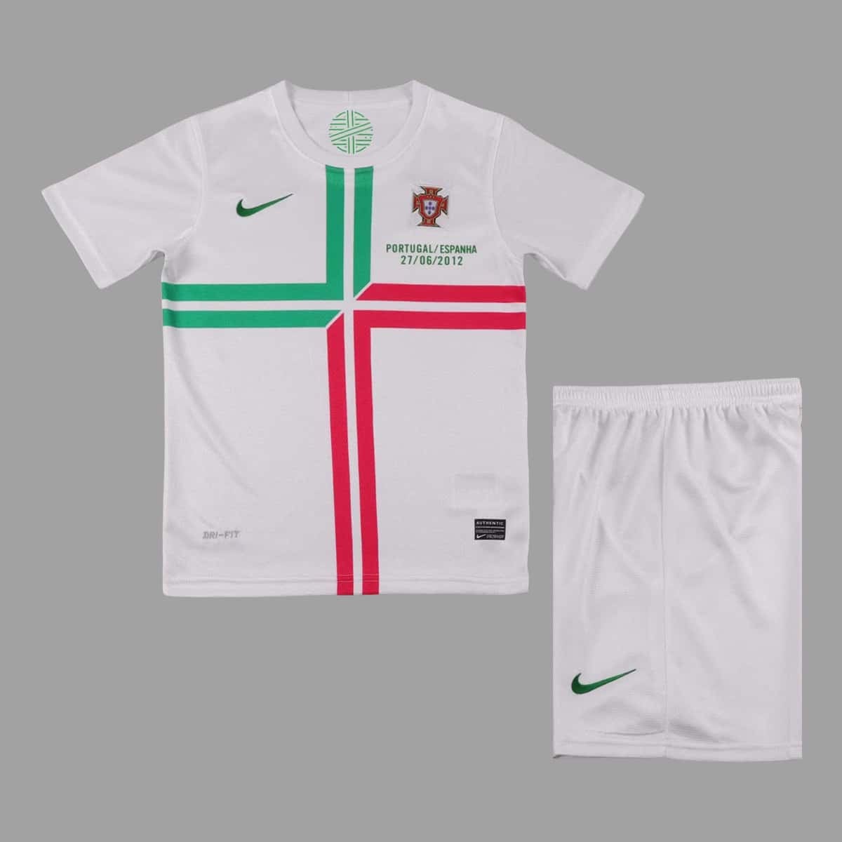 01-7299.jpg Portugal 2012 Away Retro Kids Kit - Image 1