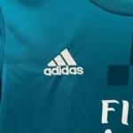 Real Madrid 2017-18 Second Away Retro Kids Kit - Image 2