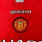 Manchester United 1996-97 Home Retro Kids Kit - Image 2
