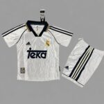 Real Madrid 1998-00 Home Retro Kids Kit - Image 2