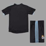 Real Madrid 2009-10 Away Retro Kids Kit - Image 2