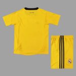 Real Madrid 2011-12 Yellow Goalkeeper Retro Kids Kit - Image 2