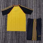 Arsenal 1988-90 Away Retro Kids Kit - Image 2