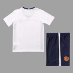 Manchester United 2008-09 Away Champions League Final Retro Kids Kit - Image 2