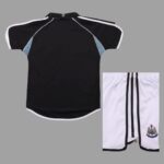 Newcastle United 2000-01 Away Retro Kids Kit - Image 2