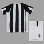 Juventus 2004-05 Home Retro Kids Kit - Image 2