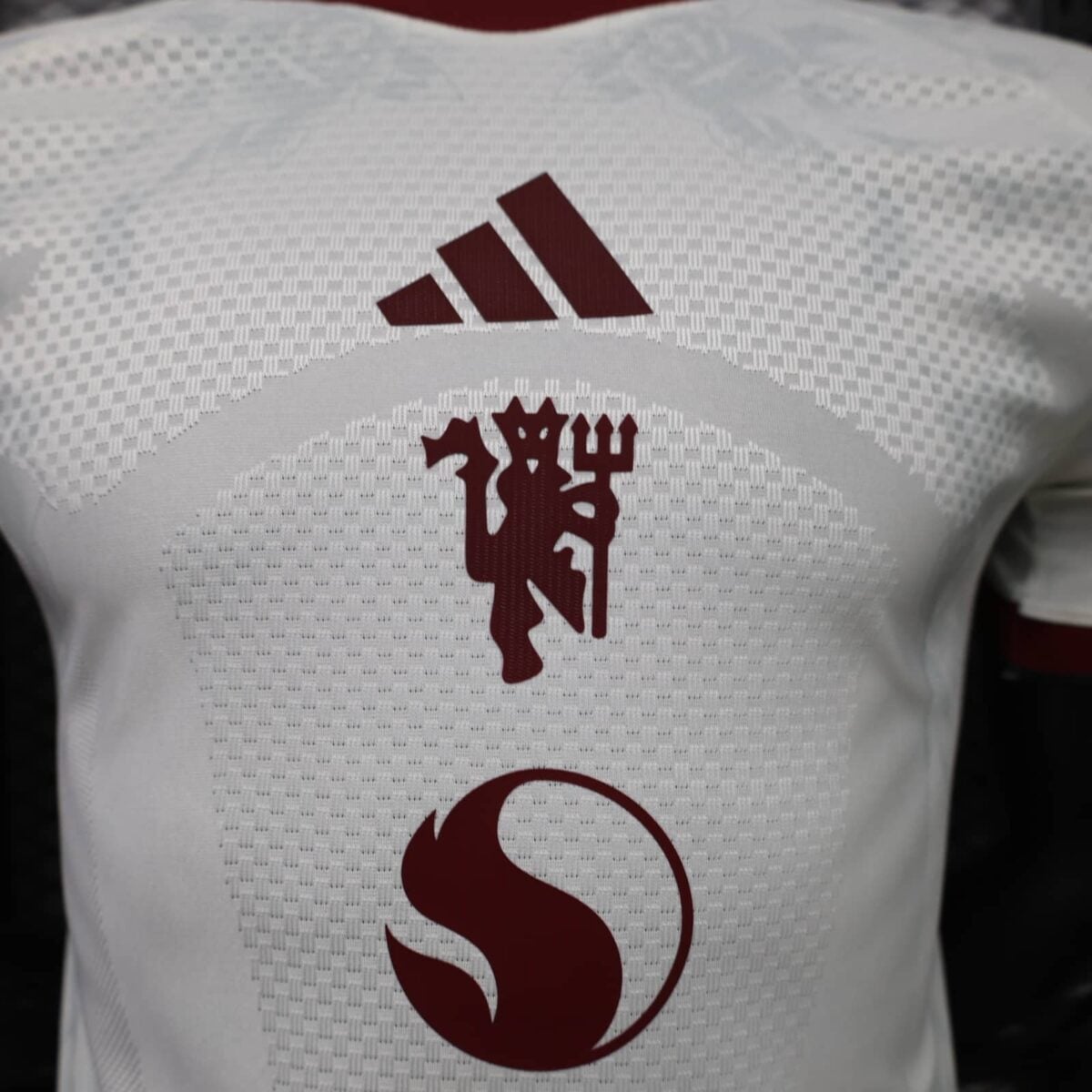 Manchester United 2026-27 Second Away Jersey Player Version - Image 3