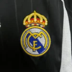 Real Madrid 2006-07 Away Retro Kids Kit - Image 3