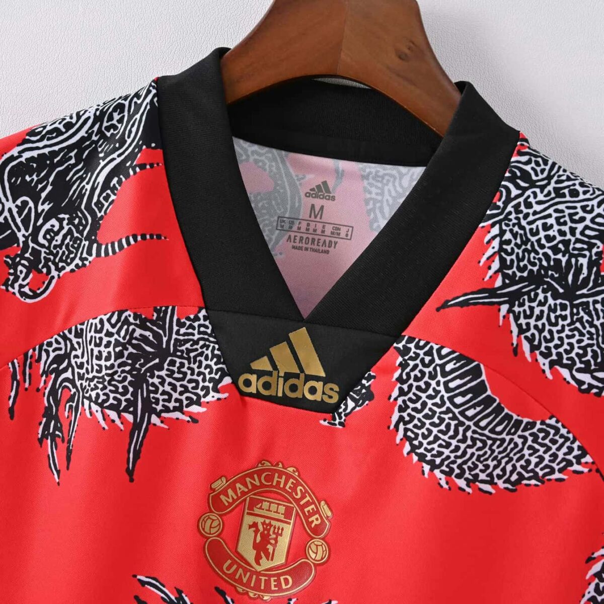 Manchester United 2019-20 Chinese New Year Red Dragon Special Edition Retro Jersey - Image 4