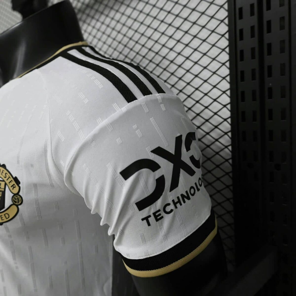 Manchester United 2026-27 White Special Jersey Player Version - Image 4