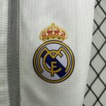 Real Madrid 2015-16 Home Retro Kids Kit - Image 4